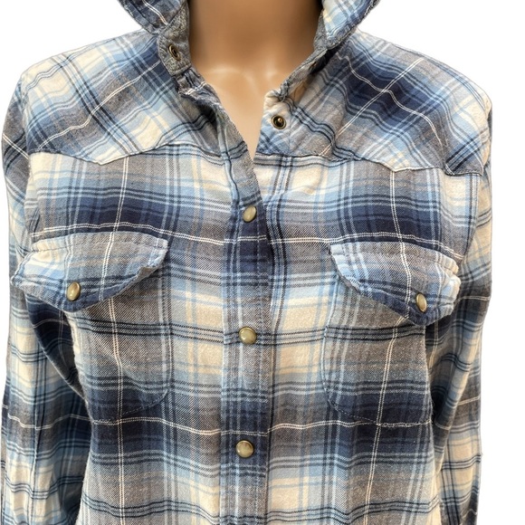 Jachs Girlfriend BAE blue plaid long sleeve snap button down cotton flannel med - Picture 2 of 15